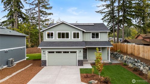 1126 Whidbey St, Bellingham, WA, 98229-6814 | Card Image