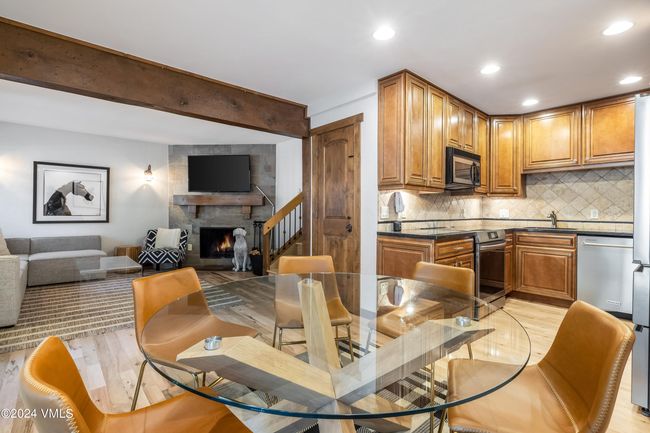 B4 - 4770 Bighorn Rd, Townhouse with 3 bedrooms, 3 bathrooms and 1 parking in Vail CO | Image 6