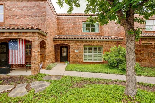 1203-1201 Jerome St, Fort Worth, TX, 76110-1115 | Card Image