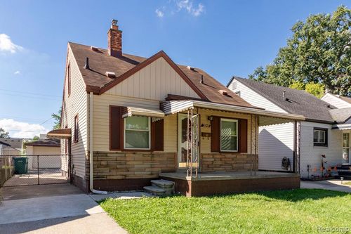 2043 Mill St, Lincoln Park, MI, 48146-2232 | Card Image