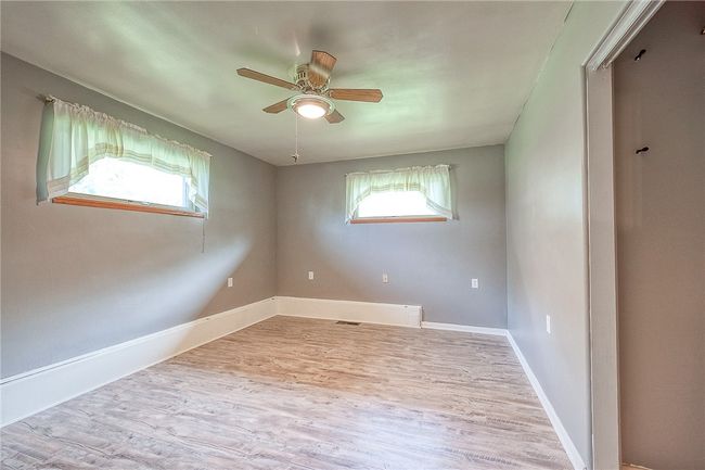 1632 Highland Rd, House other with 3 bedrooms, 1 bathrooms and 1 parking in Conway PA | Image 9