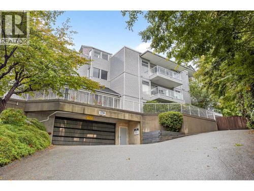 305-2733 Atlin Pl, Coquitlam, BC, V3C5B1 | Card Image