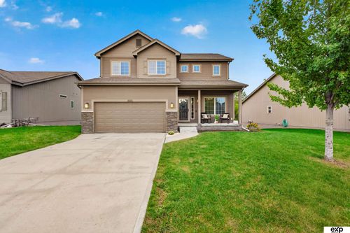 8123 S 190th Ave, Omaha, NE, 68136-1218 | Card Image