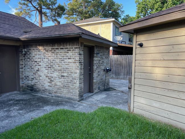 2426 Summer Spring Dr, House other with 3 bedrooms, 2 bathrooms and 2 parking in Spring TX | Image 5