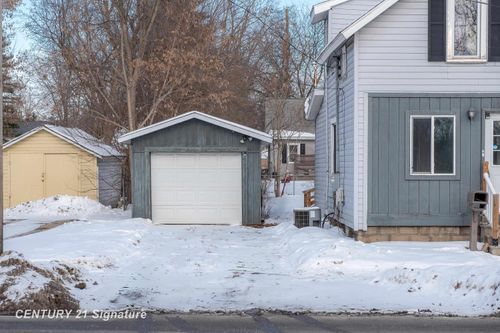 208 W Indian St, Midland, MI, 48640-4955 | Card Image