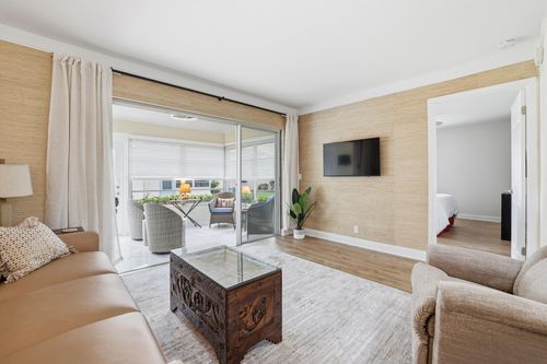 644 Marlboro Oval, Lake Worth, FL, 33467-2655 | Card Image