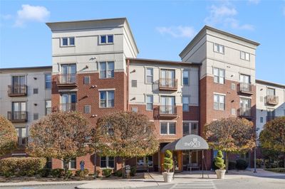 345 - 1000 Providence Place, Condo with 2 bedrooms, 2 bathrooms and 2 parking in Providence RI | Image 2