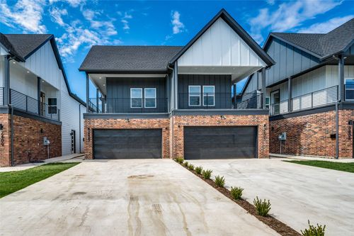 2426 Jeffries St, Dallas, TX, 75215-1507 | Card Image