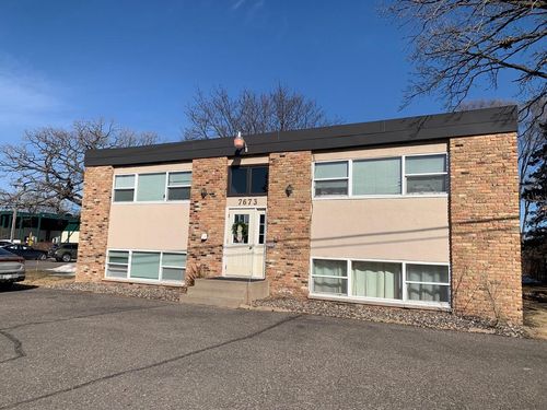 7673 E River Rd, Fridley, MN, 55432-3015 | Card Image