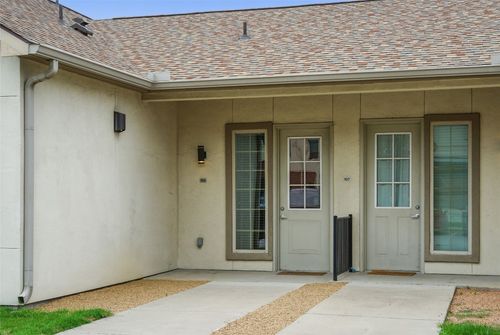 apt-106-2400 Louis Henna Blvd, Round Rock, TX, 78664-2088 | Card Image