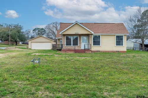 2202 County Road 1125, Tyler, TX, 75704-8074 | Card Image
