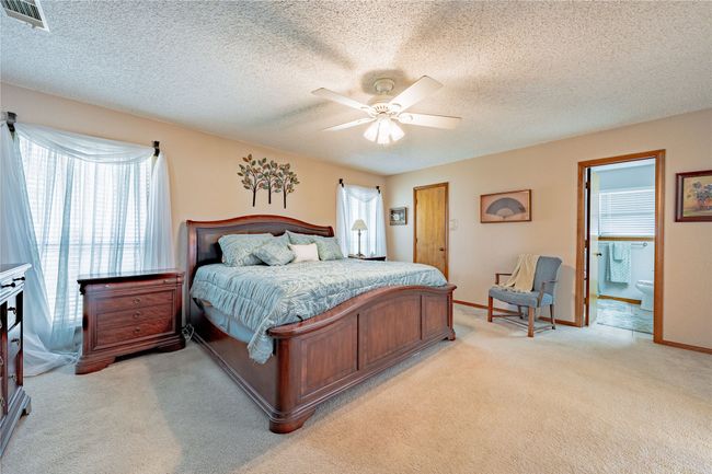 162 1 St Oak Dr, House other with 2 bedrooms, 2 bathrooms and null parking in Enchanted Oaks TX | Image 13