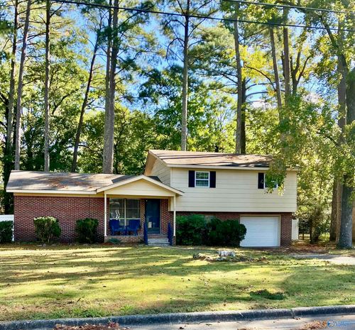 506 Hermitagewood Dr Nw, Huntsville, AL, 35806-1819 | Card Image