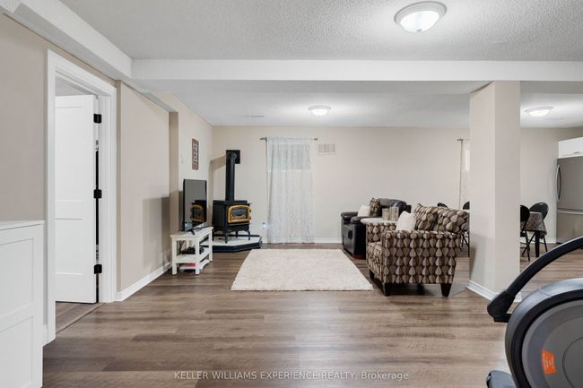 13 Evergreen Cres, House other with 6 bedrooms, 3 bathrooms and 4 parking in Wasaga Beach ON | Image 21