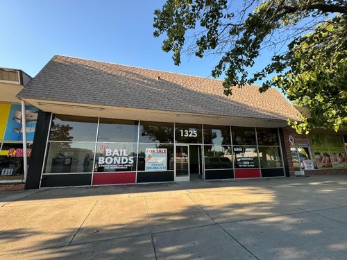 1325 Yosemite Blvd, Modesto, CA, 95354-2718 | Card Image