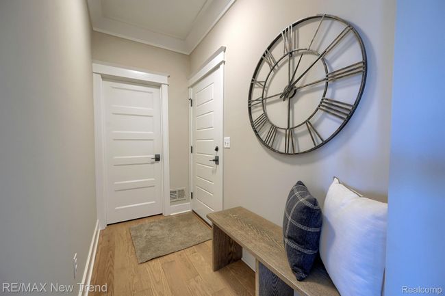 213 Mountain View Ln, House other with 4 bedrooms, 3 bathrooms and null parking in Milford MI | Image 14