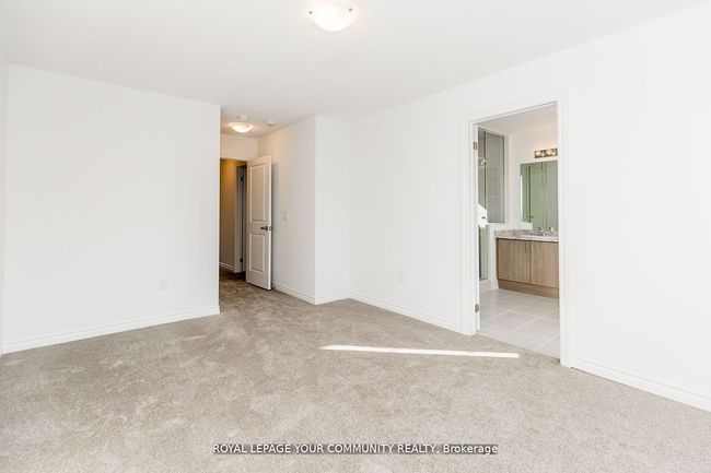 21 Daffodil Rd, House attached with 4 bedrooms, 3 bathrooms and 1 parking in Minesing ON | Image 33