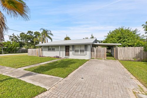 6402 S Cameron Ave, TAMPA, FL, 33616-1604 | Card Image