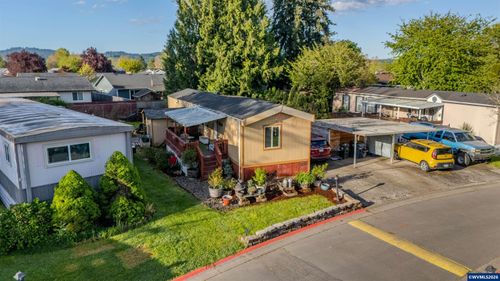 32-4900 Royal Ave, Eugene, OR, 97402-9320 | Card Image