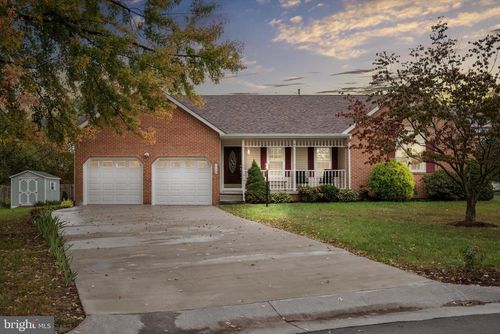 112 Jefferson Ct, STEPHENS CITY, VA, 22655-3808 | Card Image