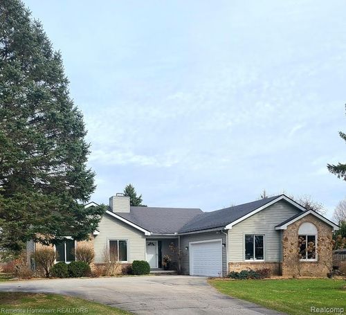 3446 N Dancer Rd, Dexter, MI, 48130-8507 | Card Image
