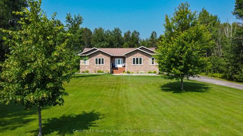 805 Evansville Dr, Sturgeon Falls, ON, P2B2K5 | Card Image