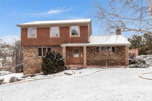 462 Adele Dr, North Huntingdon, PA, 15642-2600 | Card Image