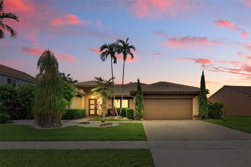 1123 Nw 195th Ave, Pembroke Pines, FL, 33029-3225 | Card Image