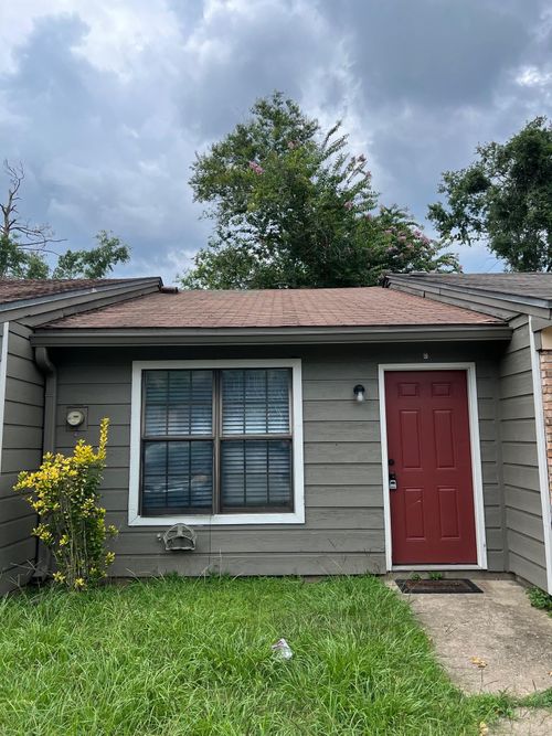 d-218 White Dr, Tallahassee, FL, 32304-3079 | Card Image