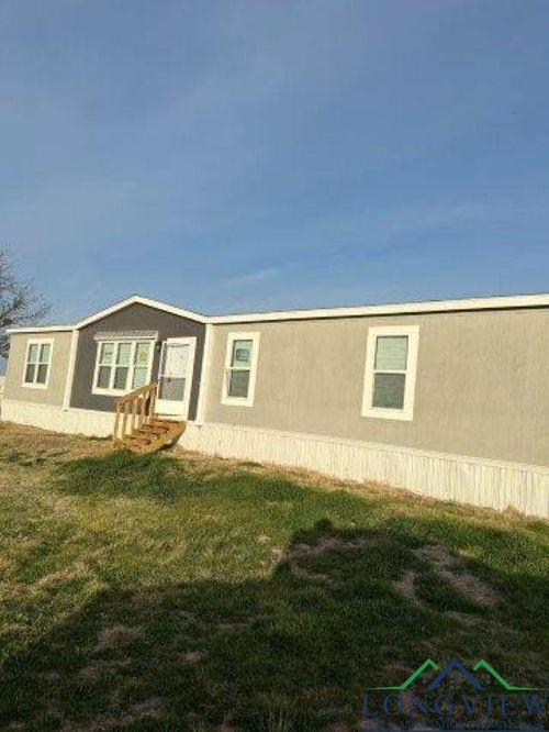 811 Ne Front St, Millsap, TX, 76066-2380 | Card Image