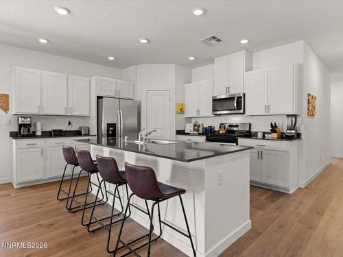 716 Butte Creek Rd, Dayton, NV, 89403-9372 | Card Image