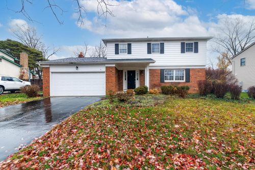 8208 Copperfield Dr, Columbus, OH, 43235-1102 | Card Image