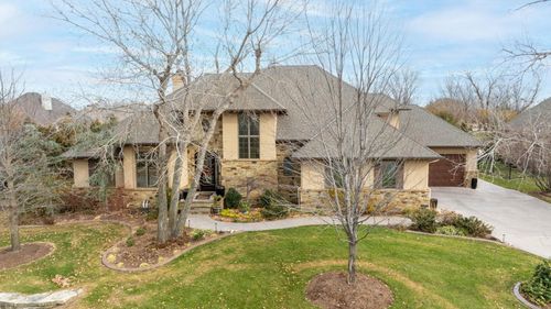 9512 W Moss Rose St, Maize, KS, 67101-4106 | Card Image
