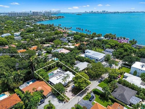 1255 Ne 93rd St, Miami Shores, FL, 33138-2940 | Card Image