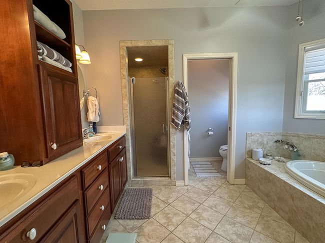 1501 Emerald Cove Dr, House other with 4 bedrooms, 3 bathrooms and null parking in Horseshoe Bend AR | Image 11