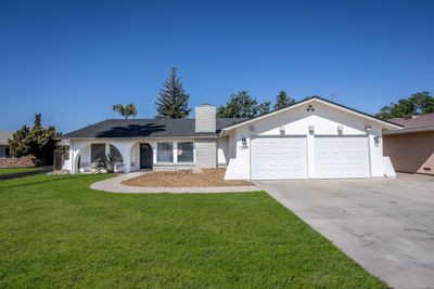 1399 E Boyer Drive, House other with 3 bedrooms, 1 bathrooms and null parking in Tulare CA | Image 1