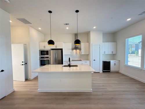 unit-21a-33200 Forest West St, Magnolia, TX, 77354-7528 | Card Image