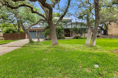 9231 Bingham Dr, San Antonio, TX, 78230-3953 | Card Image