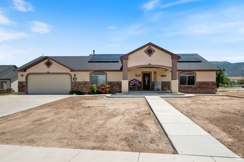 3712 N 250 E, Enoch, UT, 84721-7320 | Card Image