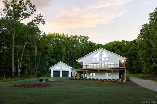 91 Lenni Lenape Road, Tusten, NY, 12726 | Card Image