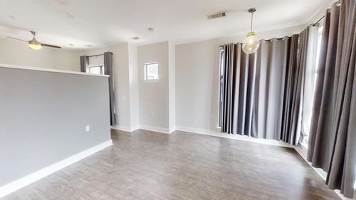 313-250 S Martin Luther King Blvd, Lexington, KY, 40508-2697 | Card Image