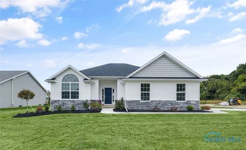 11171 Whitetail Way, Whitehouse, OH, 43571-9856 | Card Image