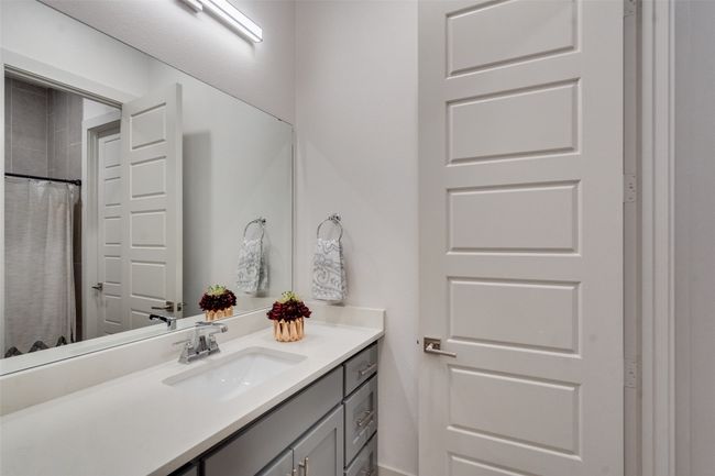 7704 Highcroft Way, House other with 3 bedrooms, 4 bathrooms and null parking in Plano TX | Image 5