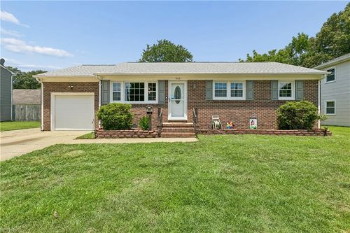 303 Nancy Dr, Hampton, VA, 23669-1811 | Card Image
