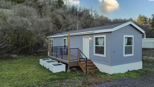 trlr-201-1155 Se Professional Mall Blvd, Pullman, WA, 99163-5433 | Card Image