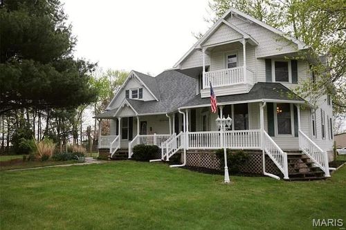 2074 N 425 St, Vandalia, IL, 62471-4512 | Card Image