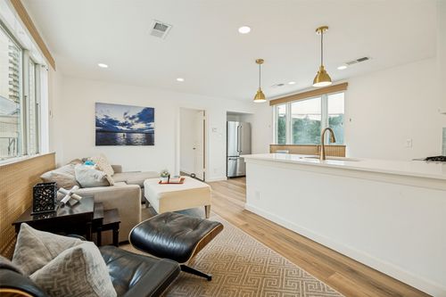 211w-6126 Averill Way, Dallas, TX, 75225-3326 | Card Image