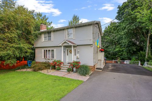 87 Gladiola St, New Britain, CT, 06053-3002 | Card Image