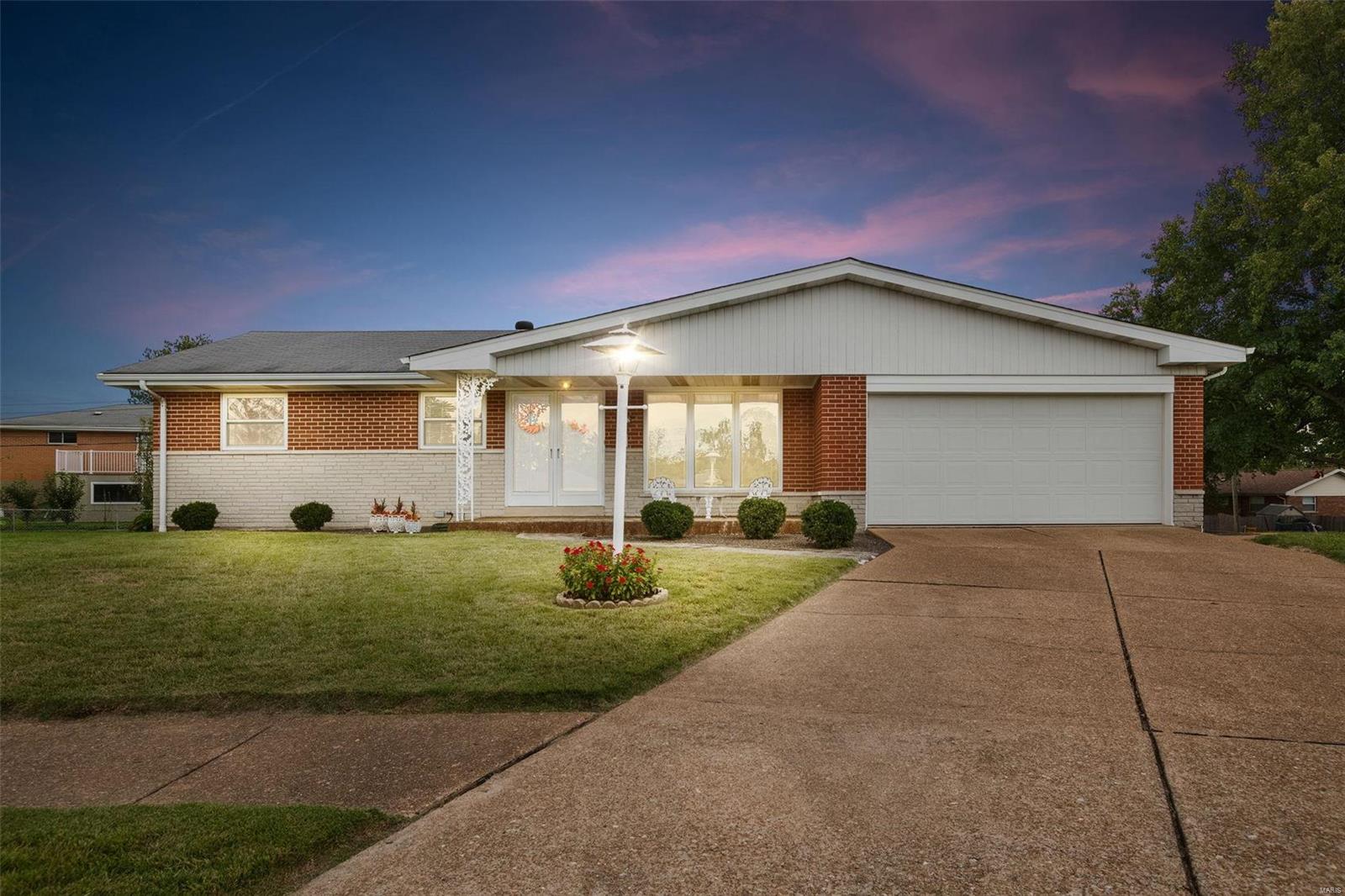 Aerovista Ct, Saint Louis, MO 63123