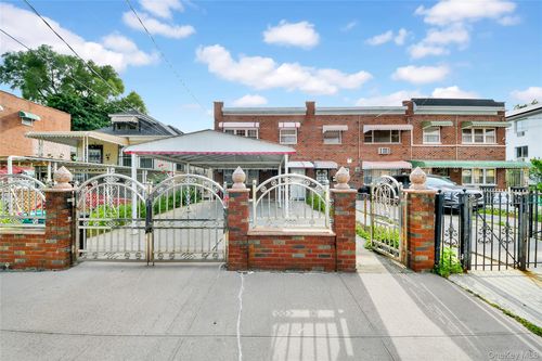 419 Turneur Avenue, New York, NY, 10473 | Card Image